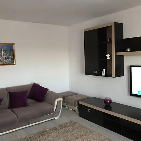 Reyna Apartment, Faleza Nord Apartment *