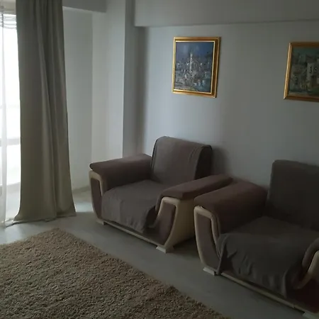 아파트 Reyna Apartment, Faleza Nord *